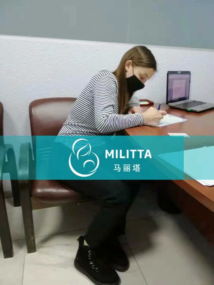 乌克兰代妈签署放弃抚养权协议