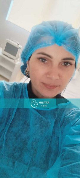 邓先生到格鲁吉亚匹配的试管妈妈在Silk医院冻胚