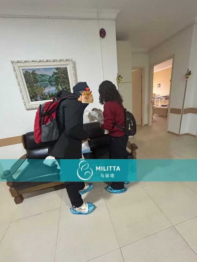 邓夫妇在格鲁吉亚的试管宝宝出院,等DNA鉴定一